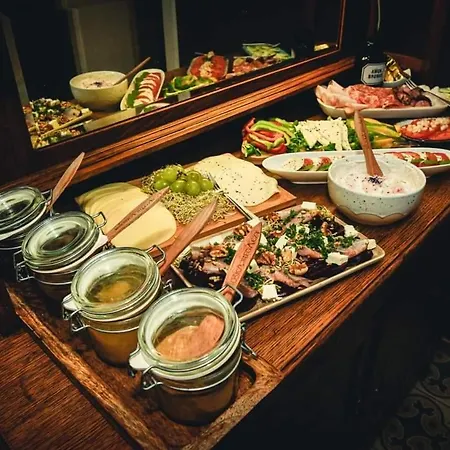 Dawna Apteka Old Pharmacy *