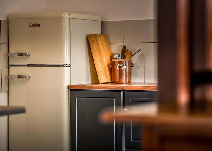 Dawna Apteka Old Pharmacy *