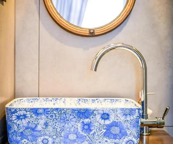 Dawna Apteka Old Pharmacy *